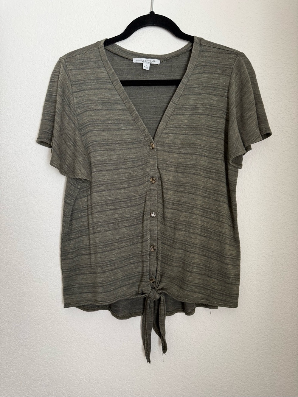 Green Envelope Olive Green Short-Sleeve Button Tie-Front Size M Made in USA Top